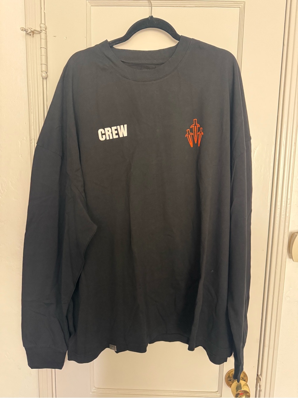 Ironwilled Crew Graphic Long-Sleeve T-Shirt in Black